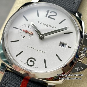 PAM1579 Submersible Luna Rossa 42mm VSF White Dial Gummy Strap P900 - Image 9