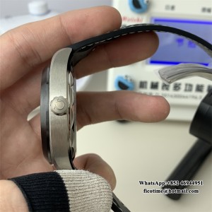 VSF A8938 Aqua Terra 150M Worldtimer 43mm Ti/RU Grey Dial - Image 2