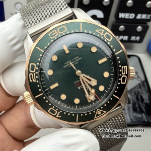 VSF A8806 Seamaster 300m 2024 42mm TI/TI Green Dial - Image 3