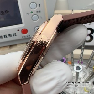 8F A5100 Overseas 4500V 41mm Silver Dial RG Brown Rubber Strap - Image 3