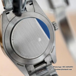 ZF A2836 Black Bay M7939G GMT 39mm SS/SS Black Dial - Image 6