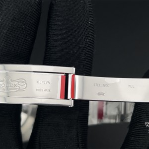 VSF VS3235 DateJust 41mm 126300 Smooth Bezel Mint Green Dial Oyster Bracelet - Image 4