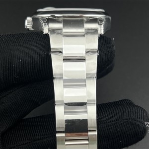 VSF VS3235 DateJust 36mm Smooth Bezel Green Dial Oyster Bracelet - Image 2