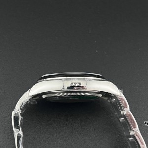 VSF VS3235 DateJust 36mm Smooth Bezel Green Dial Oyster Bracelet - Image 9