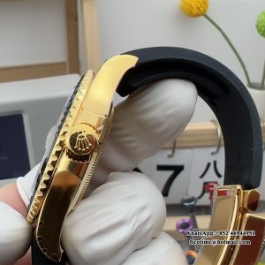 VSF VS3235 Yacht-Master 42mm YG Ceramic Black Dial Oysterflex Strap - Image 4