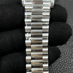 GMF A2836 Tungsten DayDate 40MM Green Dial Roma Marker President Bracelet - Image 2