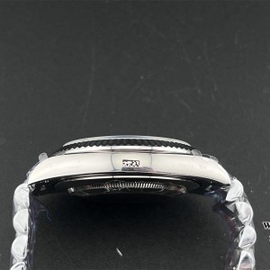 GMF A2836 DayDate 40MM White Dial Roma Marker President Bracelet - Image 8