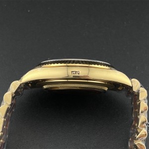 QF Gain Weight V6 A2836 DayDate 40MM RG White Dial Roma Marker President Bracelet - Image 8