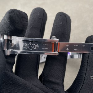 QF Gain Weight V6 A2836 DayDate 40MM White Dial Roma Marker President Bracelet - Image 8