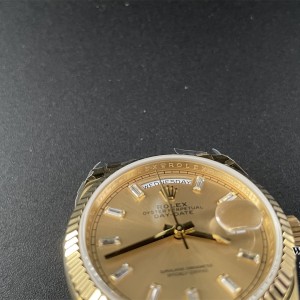 QF Gain Weight V6 A2836 DayDate 40MM YG YG Dial Diamond Marker President Bracelet - Image 2