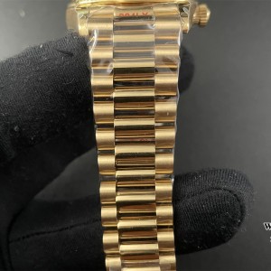 QF Gain Weight V6 A2836 DayDate 40MM YG YG Dial Diamond Marker President Bracelet - Image 6