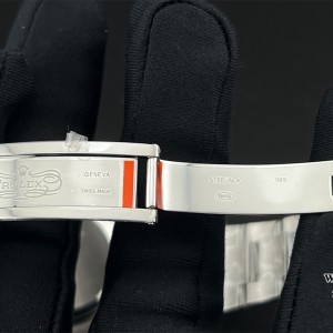 VSF DD3230 Oyster Perpetual 41mm Silver Dial Oyster Bracelet - Image 4