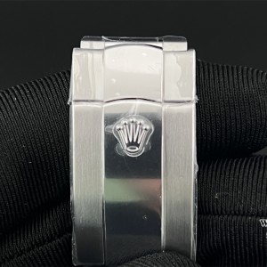 ZF A2824 Skydweller 42mm White Dial Oyster Bracelet - Image 3