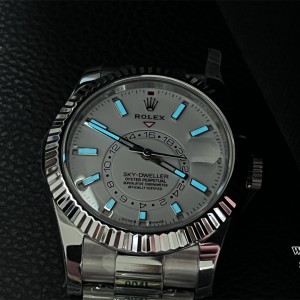 ZF A2824 Skydweller 42mm White Dial Oyster Bracelet - Image 6