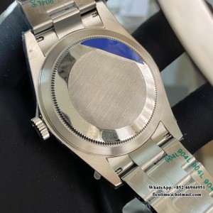 ZF A2824 Skydweller 42mm Black Dial Oyster Bracelet - Image 3