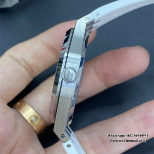 APSF A3120 AP Royal Oak 41mm 15400 White Dial White Rubber Strap - Image 4