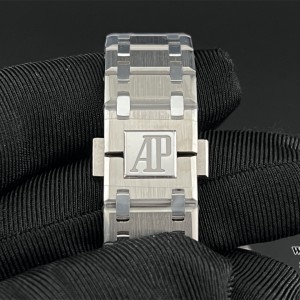 ZF A2121 AP Royal Oak 39mm 15202 Gradient Blue Dial SS Bracelet - Image 3