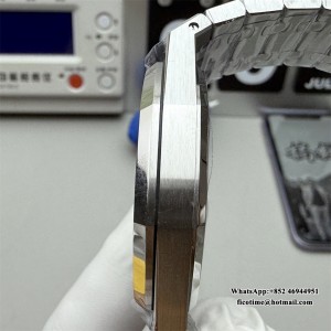 APSF SA3120 AP Royal Oak 37mm 15450 White Dial SS Bracelet - Image 3