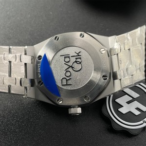 ZF Swiss Quartz AP Royal Oak 33mm 67651 Diamond Bezel White Dial SS Bracelet - Image 7