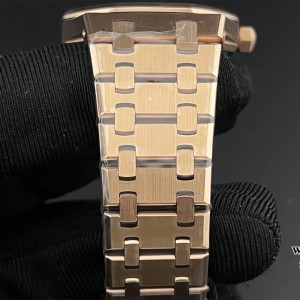 ZF Swiss Quartz AP Royal Oak 33mm 67651 RG Brown Dial RG Bracelet - Image 6