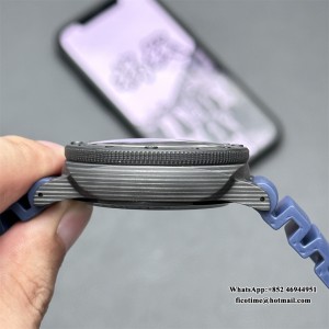 VSF P9000 PAM1232 44mm Submersible Carbon Blue Dial Blue Rubber Strap - Image 3