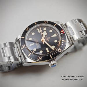 ZF A2836 Black Bay BB58 39mm Black Dial SS Bracelet - Image 4