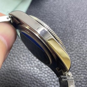 ZF A2836 Black Bay BB54 37mm Black Dial SS Bracelet - Image 3