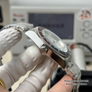 ZF A2824 Black Bay GMT 41mm Blue/Red Bezel White Dial SS Bracelet - Image 6