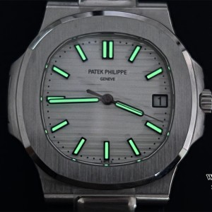 PPF A324SC Nautilus 5711 40mm White Black Rubber Strap - Image 7