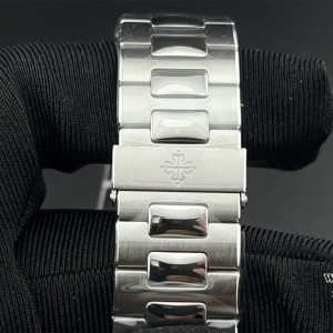 PPF A324SC Nautilus 5726 40mm White Dial SS Bracelet - Image 8