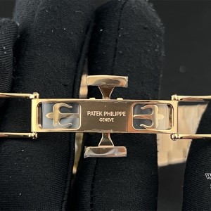 PPF A324SC Nautilus 7118 35.2mm Diamond Bezel RG White Dial RG Bracelet - Image 2