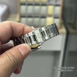 3KF A324SC Nautilus 7118 35.2mm Diamond Bezel Blue Dial SS Bracelet - Image 2