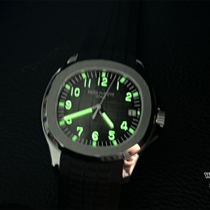 ZF A324SC Aquanaut 5167 40mm Black Dial Black Rubber Strap - Image 4