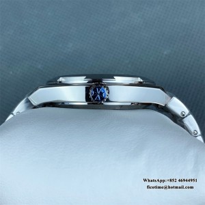 ZF A5100 Overseas 41mm 4500V Black Dial SS Bracelet - Image 9