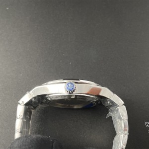 ZF A5100 Overseas 41mm 4500V Blue Dial SS Bracelet - Image 3