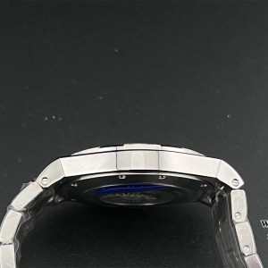 PPF A1226SC Overseas 42mm 47040 Blue Dial SS Bracelet - Image 7