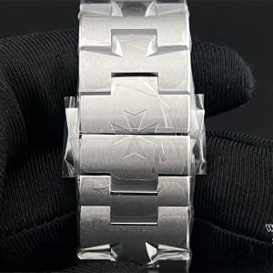 PPF A1226SC Overseas 42mm 47040 Black Dial SS Bracelet - Image 9