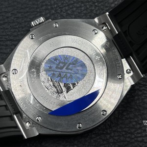 PPF A1226SC Overseas 42mm 47040 White Dial Black Rubber Strap - Image 6