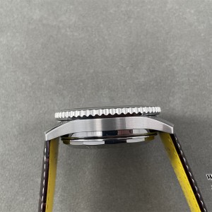 BLSF A7750 Breitling Chrono 43mm NAVITIMER B01 White Dial Brown Leather Strap - Image 6