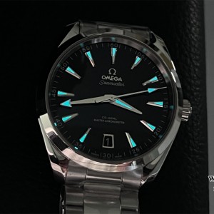 VSF A8900 Omage Aqua Terra 150m 2024 41mm SS/SS Black Dial - Image 5