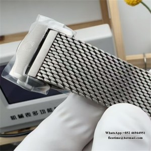 VSF A8806 Seamaster 300m 2024 42mm TI/TI Green Dial - Image 5