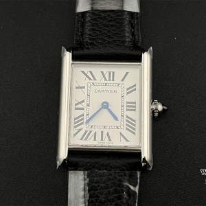 AF Quartz Tank Must 33.7x25.5mm  White Dial Black Leather Strap - Image 2