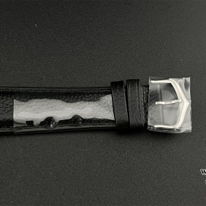 AF Quartz Tank Must 33.7x25.5mm  White Dial Black Leather Strap - Image 6