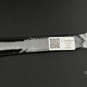 AF Quartz Tank Must 33.7x25.5mm  White Dial Black Leather Strap - Image 7