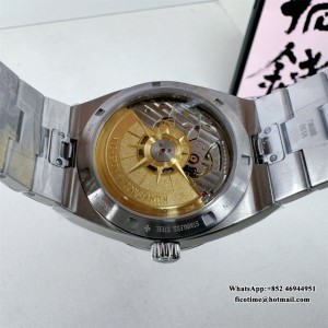 8F A5100 Overseas 4500V 41mm Blue Dial SS Bracelet - Image 6