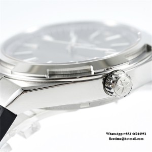 8F A5100 Overseas 4500V 41mm Black Dial Black Rubber Strap - Image 3