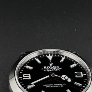 VSF VS3230 Explorer I 224270 40mm  Black Dial SS Bracelet - Image 7
