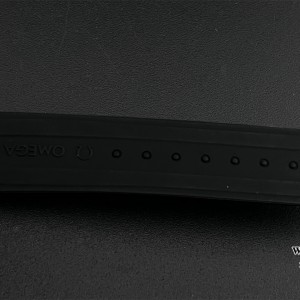 HRF A7750 Speedmaster 40mm Racing Master Black/White Dial Black Rubber Strap - Image 3