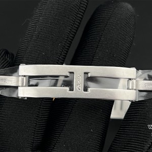 K11F Swiss Quartz Tank Must Medium 25.5mm White Dial SS Bracelet - Image 7