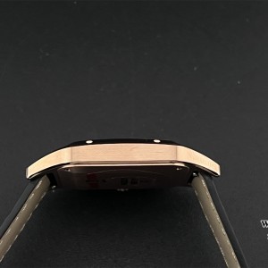 F1F Swiss Quartz Santos Dumont 43.5*31.4mm RG White Dial Black Leather Strap - Image 9